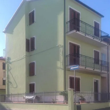 Апартаменты In Casa Indipendente A 2 Km Dal Mare. Порто-Сант'Эльпидио