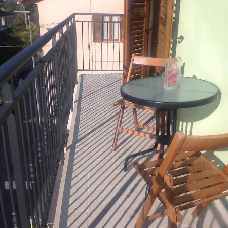 In Casa Indipendente A 2 Km Dal Mare. * Porto SantʼElpidio