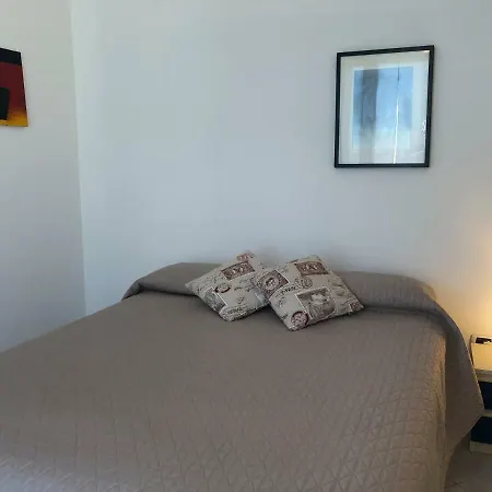 Apartment In Casa Indipendente A 2 Km Dal Mare. *