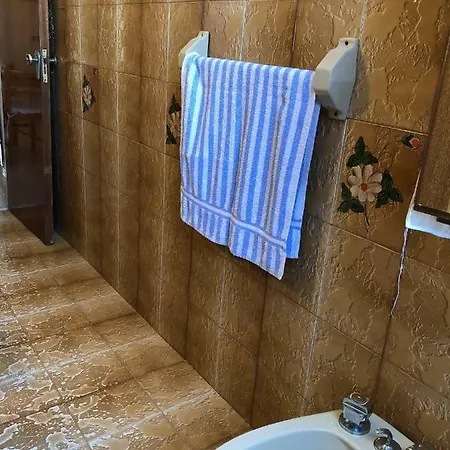 Apartment In Casa Indipendente A 2 Km Dal Mare. *