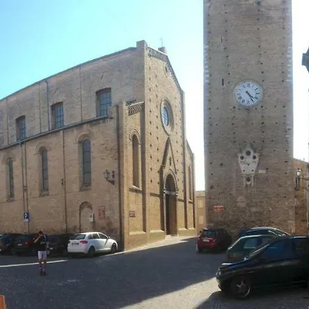 In Casa Indipendente A 2 Km Dal Mare. *